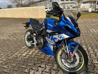 suzuki gsx-8r