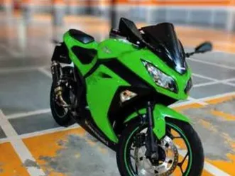 kawasaki - ninja 300