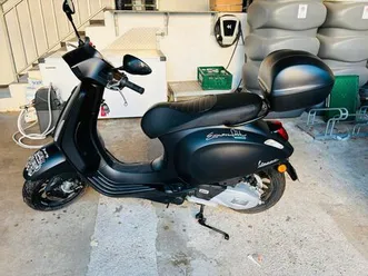 vespa sprint 125 abs notte