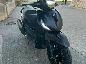 piaggio beverly 400