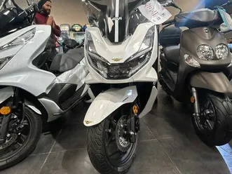 honda pcx 125