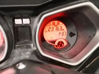 yamaha - xmax 125 scooter