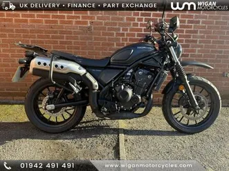 honda cl500 a-p. 2024/74, just 312 miles covered with extras