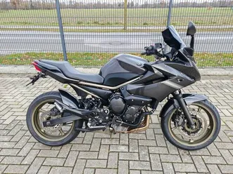 xj 6 s diversion extras + helm...