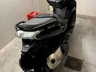 bmw c 400 gt nero