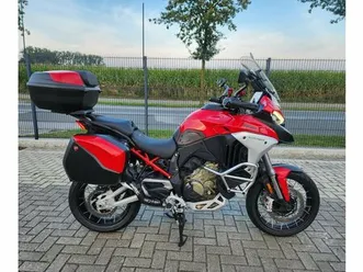 multistrada v4 rally extras navi akra + helm...
