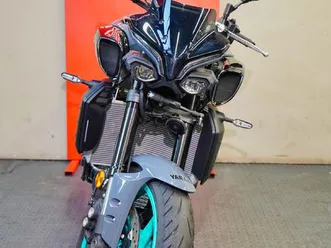 yamaha mt-10 1000 hyper-naked euro 5 998 cc