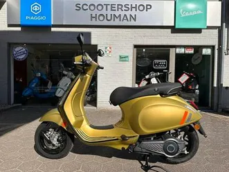 ② vespa sprint s elettrica verde ambizioso (nr.18)