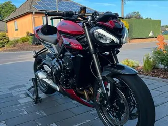 triumph street triple 765 rs