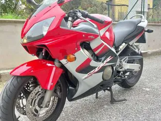 honda cbr 600 f rosso