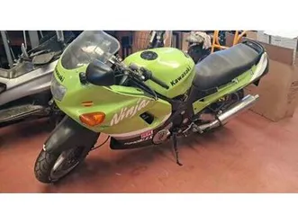 kawasaki - ninja zzr 600