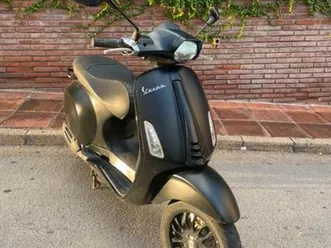vespa - sprint 125 u201cnotteu201d