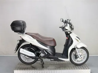 vendo suzuki sixteen 150 (2007 - 14) usata a parma (codice 9882118) - moto.it