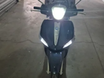 scooter piaggio liberty 125
