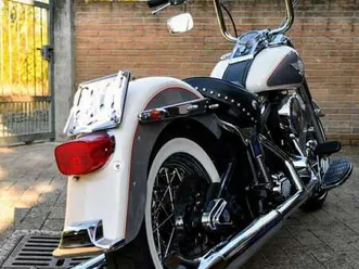 harley-davidson heritage softail nostalgia bianco