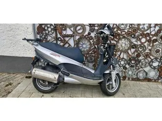 leonardo 125 unfall als teileträger oder in einzelteile