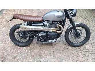 vendo triumph street scrambler 900 (2021 - 22) usata a milano (codice 9882199) - moto.it