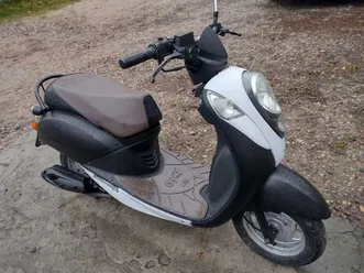 skuter sym mio 50 augustów