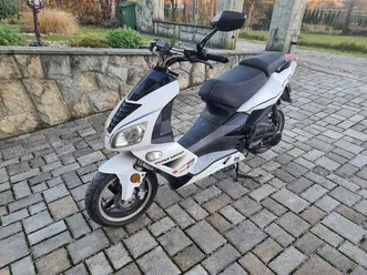 skuter tauris fiera stan bdb pierwszy wlaściciel w polsce sulkowice