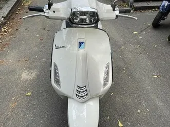 vespa sprint 125 abs led usb mit auto b196 fahrbar