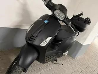vespa sprint 50 cc - notte
