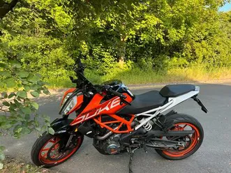 ktm duke 390