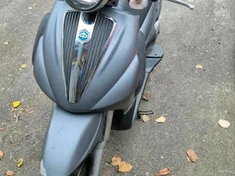 piaggio beverly 500