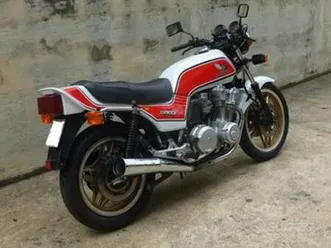 honda cb 900 f bol d'or - 1981