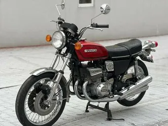 vendo suzuki gt550 d'epoca a pozzuoli (codice 9881691) - moto.it