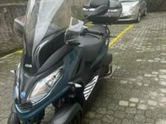 piaggio mp3 300