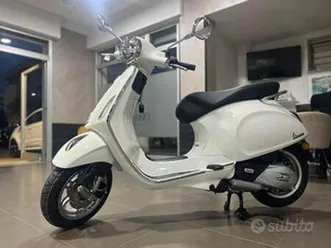 vespa primavera 125