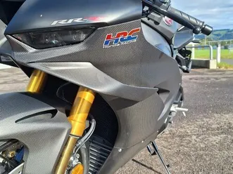 moto neuve: honda cbr1000rr-r fireblade sp carbon edition