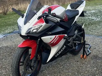 yamaha yzf r125 zadbana palcza