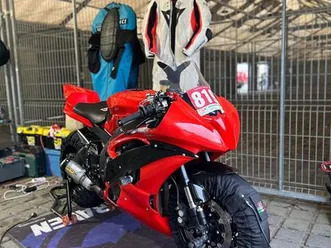 motocykl yamaha r6 torowy katowice dąb