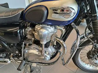 kawasaki w 650 aus 1 hand mit zubehör