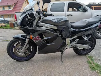 suzuki suzuki gsx-r 1100 w in top zustand