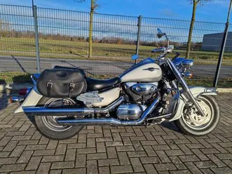 suzuki c 1500 lc intruder vl extras + helm