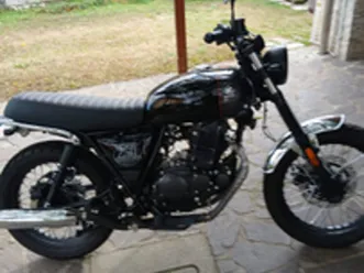 moto brixton cromwell 250