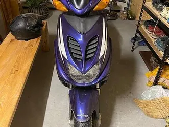 yamaha aerox 50 ccm mit mfk canton saint-gall -