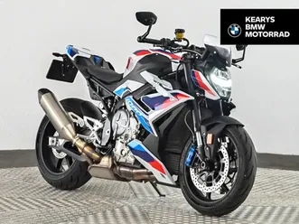 bmw m 1000 r 0.1