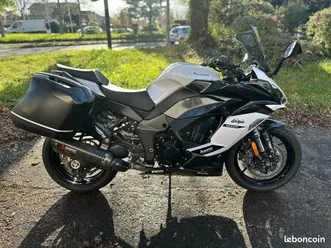 kawasaki z 1000 sx performance tourer