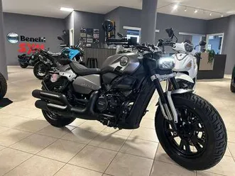 benelli leoncino bobber 400 argento