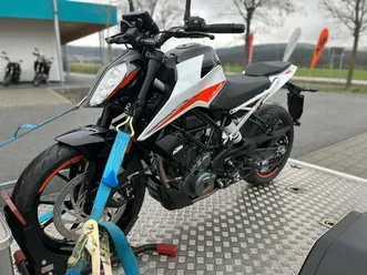 ktm duke 390