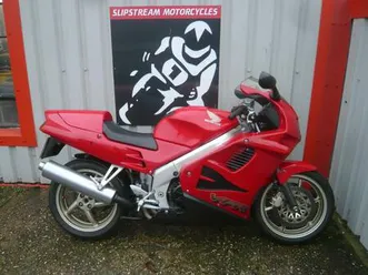 honda vfr750