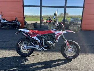 fantic xm 50 2023 50 cm3 | moto super motard | 3 400 km | 56300 st thuriau