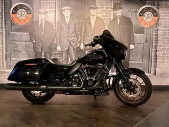 harley-davidson touring street glide 1923 st 2022 1923 cm3 | moto routière | 13 480 km | noir | 92210 st cloud