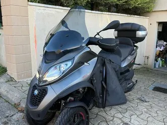 piaggio mp3 500 hpe 2020 avec protection + top case tbe