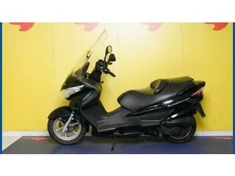 vendo suzuki burgman uh 200 (2006 - 12) usata a como (codice 9883068) - moto.it