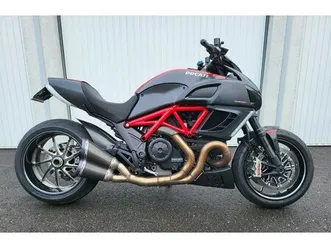 diavel 1200 carbon