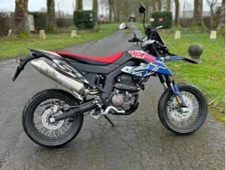 moto aprilia sx 125
